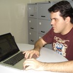 Professor Márcio Ribeiro recebe o prêmio John Vlissides Award